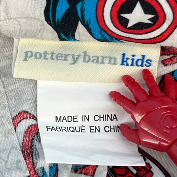 Captain America Pottery Barn Kids pillowcase - Picture 4 of 7